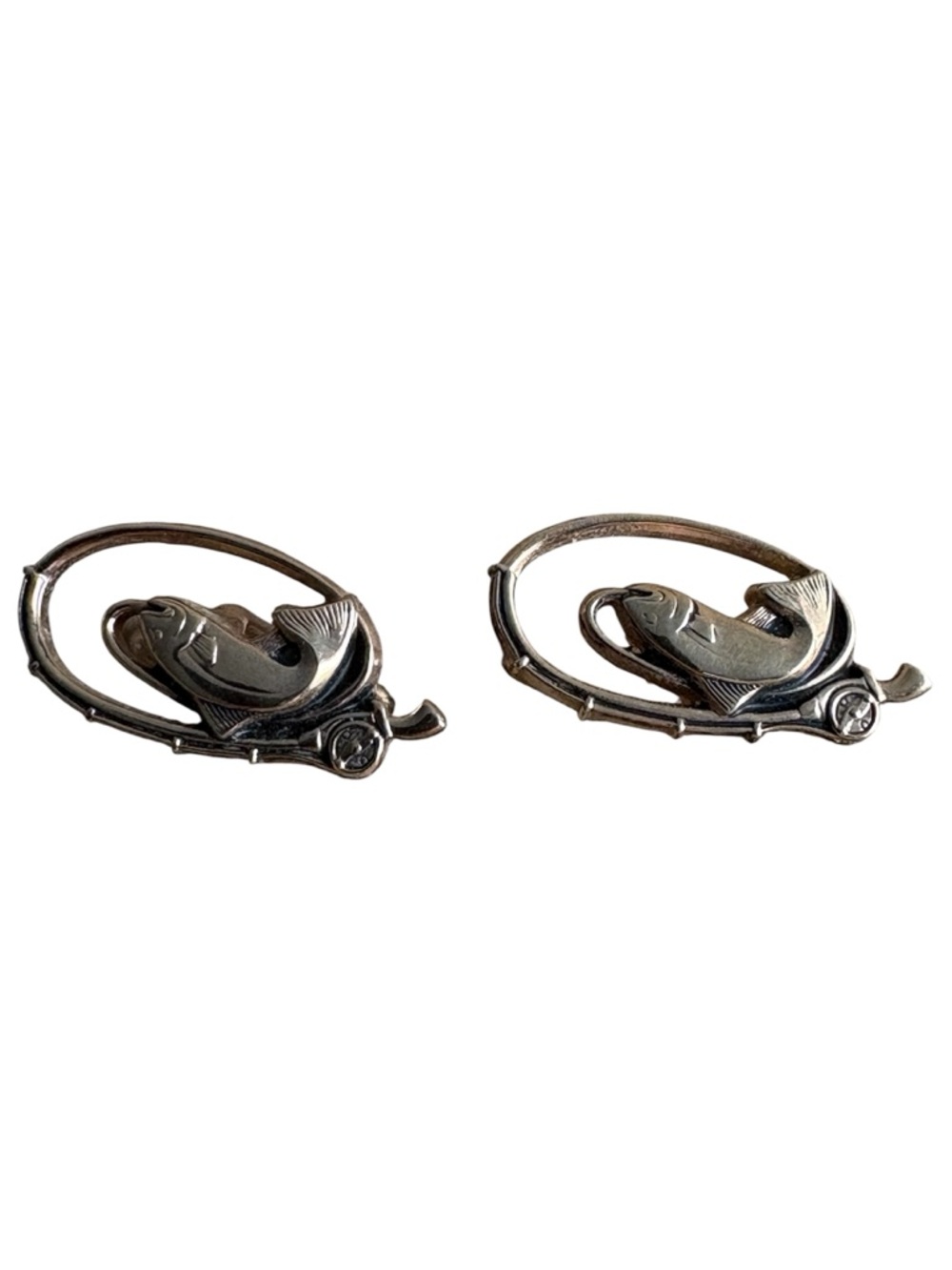 Vintage SWANK Gold Tone Men’s Oval Cufflinks Fish Rod and Reel Gorpcore Nature